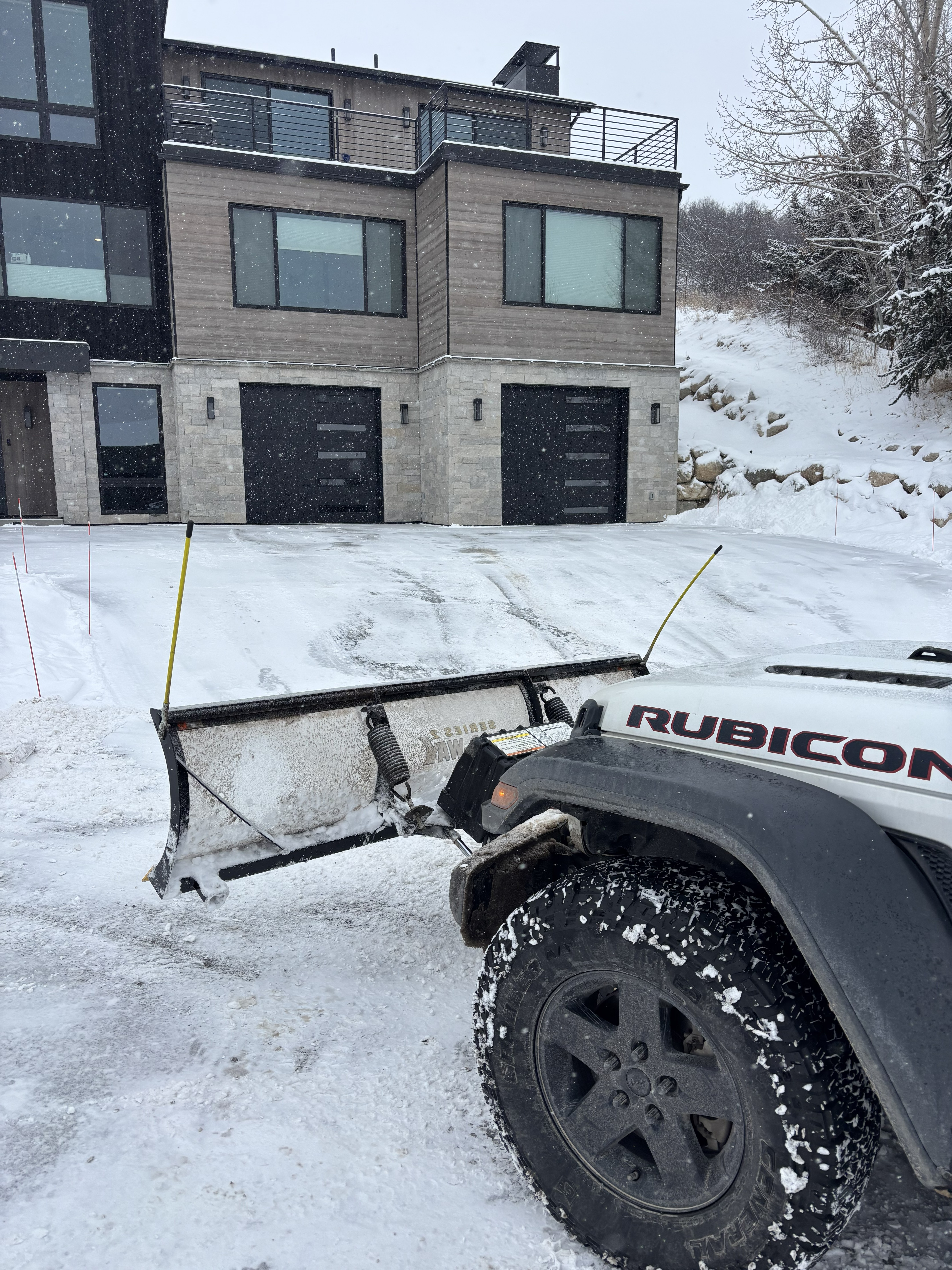 Luxury estate driveway snow plowing Eagle County
